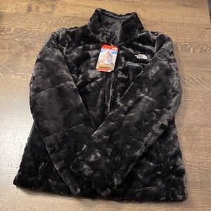 NWT The Northface Woman’s Reversible Black Jacket